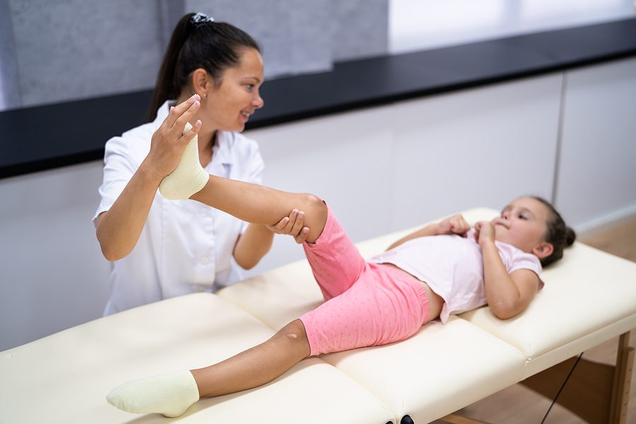 cropped-bigstock-Pediatric-Chiropractor-Orthope-431768780.jpg